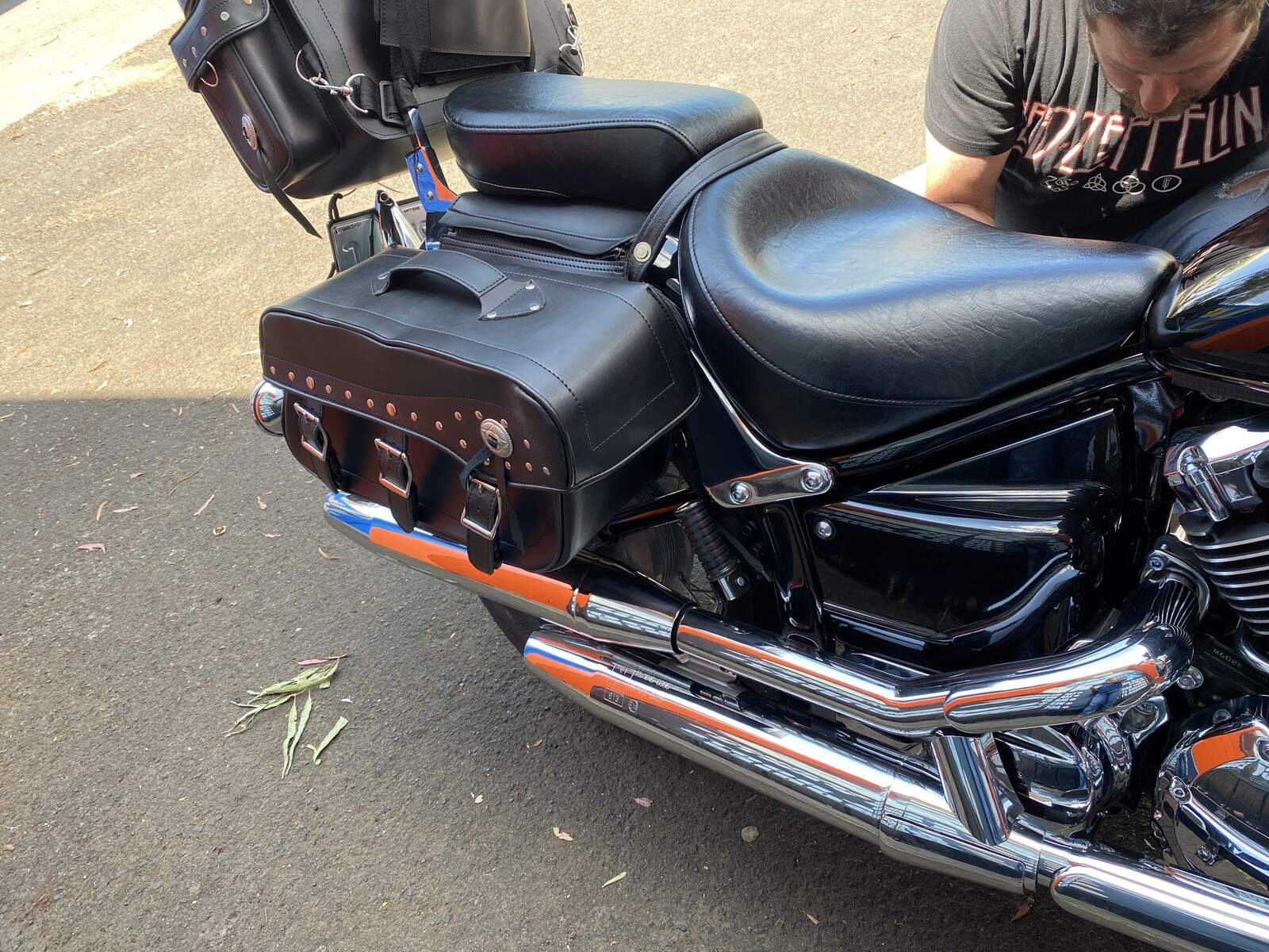Fender 3 Buckle Leather Motorcycle Saddlebags Pair PLAIN